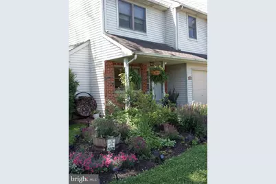 10 Harvest Mews, Newtown, PA 18940 - Photo 2
