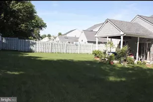 2019 Chatham Dr, Bensalem, PA 19020 - Photo 12