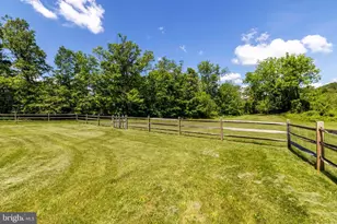 9 Middle Rd, Perkasie, PA 18944 - Photo 30