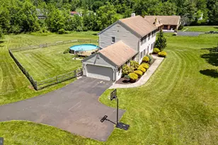 9 Middle Rd, Perkasie, PA 18944 - Photo 2