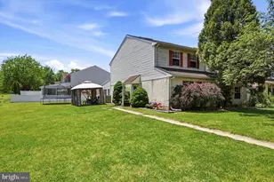 36 Mimosa Ct, Quakertown, PA 18951 - Photo 1