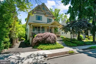 388 Linden Ave, Doylestown, PA 18901 - Photo 2