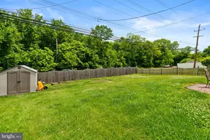 44 Quickset Rd, Levittown, PA 19057 - Photo 28