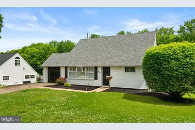 44 Quickset Road, Levittown, PA 19057 - Photo 2