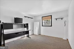 1404 Hampton Ln, Warminster, PA 18974 - Photo 32