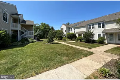 10024 Beacon Hill Drive, Holland, PA 18966 - Photo 2