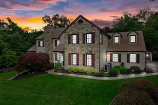 500 Deerfield Ln, Doylestown, PA 18901 - Photo 2