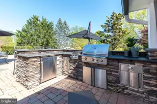 2209 Denbeigh Dr, Jamison, PA 18929 - Photo 14