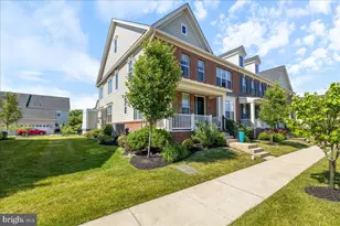 4858 W Blossom Dr, Doylestown, PA 18902 - Photo 1