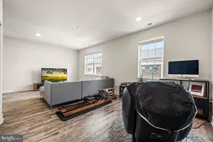 142 Fleet Ct, Bensalem, PA 19020 - Photo 18