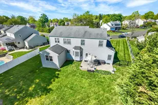 2125 Robin Dr, Warrington, PA 18976 - Photo 38