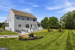 1 Bennett Ln, Newtown, PA 18940 - Photo 44