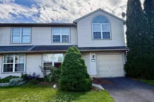 1129 School House Ln, Quakertown, PA 18951 - Photo 2