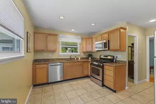 214 Westbury Dr, Warminster, PA 18974 - Photo 8