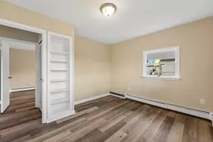 9 Rustleaf Ln, Levittown, PA 19055 - Photo 14