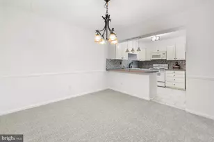 81 Oakridge Dr, Langhorne, PA 19047 - Photo 8