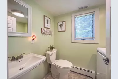 415 W Richardson Avenue, Langhorne, PA 19047 - Photo 18