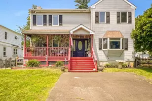 415 W Richardson Ave, Langhorne, PA 19047 - Photo 2