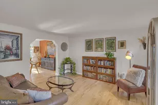 202 Woodspring Cir, Doylestown, PA 18901 - Photo 6