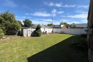 1110 Emerson Ln, Bensalem, PA 19020 - Photo 2