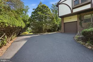 718 Bridgeview Rd, Feasterville-Trevose, PA 19053 - Photo 32