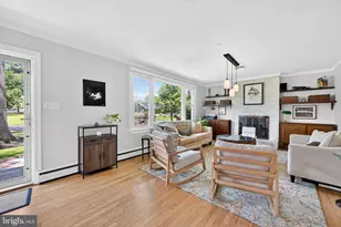 389 W Palmer St, Morrisville, PA 19067 - Photo 8