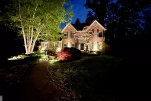4241 Lynn Cir, Doylestown, PA 18902 - Photo 2