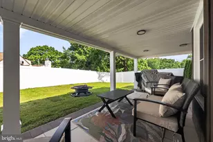 88 Cobalt Cross Rd, Levittown, PA 19057 - Photo 30