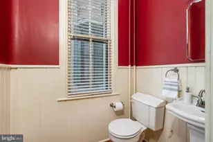 204 E Washington Ave, Newtown, PA 18940 - Photo 24