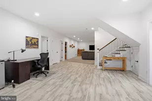 9 Walnut Wy, Langhorne, PA 19047 - Photo 30