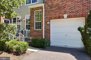 53 Dispatch Dr, Washington Crossing, PA 18977 - Photo 2