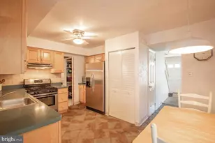 3237 Farragut Ct, Bensalem, PA 19020 - Photo 8