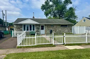 2513 Laurel Dr, Bristol, PA 19007 - Photo 1