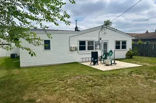2513 Laurel Dr, Bristol, PA 19007 - Photo 26