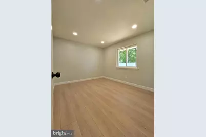 10 Linden Lane, Levittown, PA 19054 - Photo 20