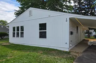 10 Linden Ln, Levittown, PA 19054 - Photo 36