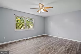 1392 Argyle Way, Bensalem, PA 19020 - Photo 16
