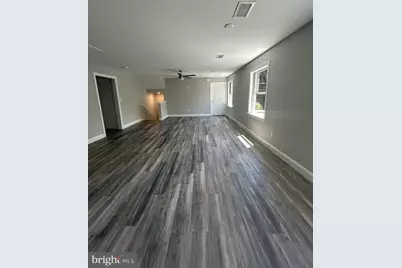 135 W Maple Avenue #2ND FLOOR, Langhorne, PA 19047 - Photo 6