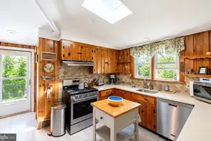 222 Blue School Rd, Perkasie, PA 18944 - Photo 10