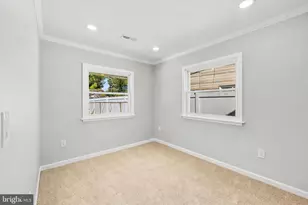 101 Kingwood Ln, Levittown, PA 19055 - Photo 4