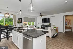 1184 Harper Dr, Warminster, PA 18974 - Photo 10
