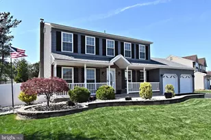 6073 Mark Cir, Bensalem, PA 19020 - Photo 2