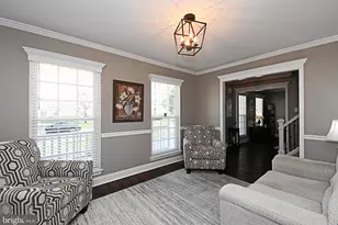 6073 Mark Cir, Bensalem, PA 19020 - Photo 8