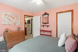122 Brookside Dr, Feasterville-Trevose, PA 19053 - Photo 16