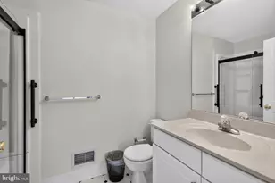 327 Eagle Ct, Jamison, PA 18929 - Photo 26