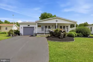 28 Williams Way, Sellersville, PA 18960 - Photo 1