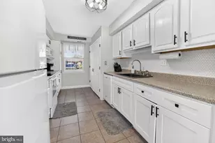 5725 Cavalier Ct, Bensalem, PA 19020 - Photo 12