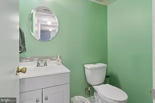 1297 Quarry Commons Dr, Yardley, PA 19067 - Photo 10