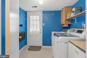 1297 Quarry Commons Dr, Yardley, PA 19067 - Photo 12