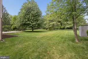 1297 Quarry Commons Dr, Yardley, PA 19067 - Photo 8